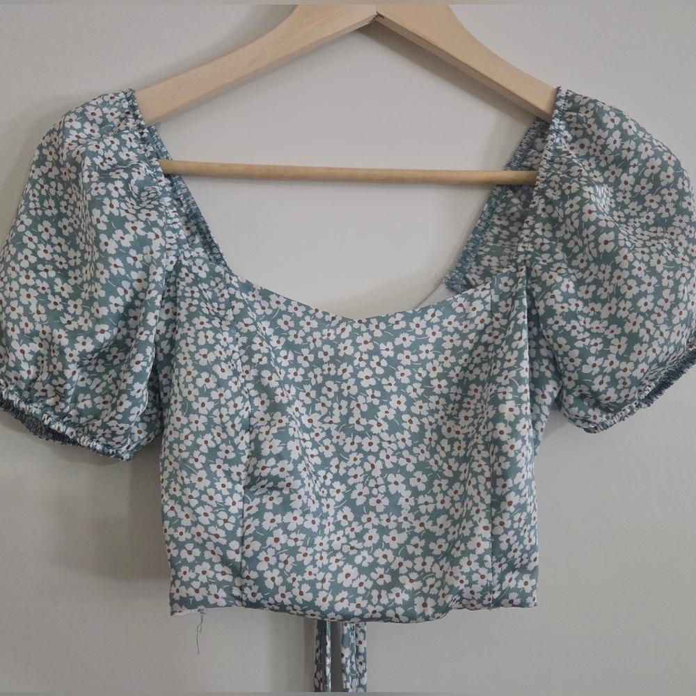 Altar'd State Teal and White Floral Puff Sleeve Blouse Lace's Up In The Back